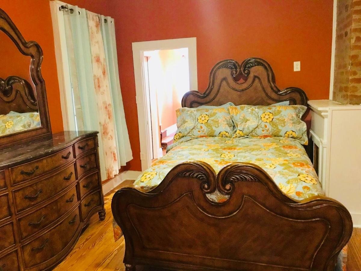 Faubourg Livaudais *