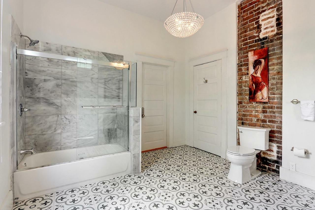 Holiday home Modern Victorian House With Relaxing Courtyard - Near Fq