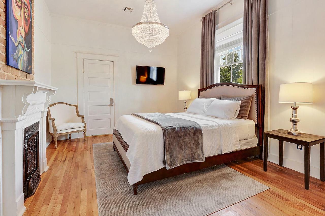 Modern Victorian House With Relaxing Courtyard - Near Fq New Orleans