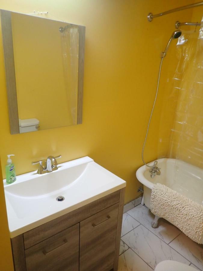 Historic Modern Uptown Ll Apartment *