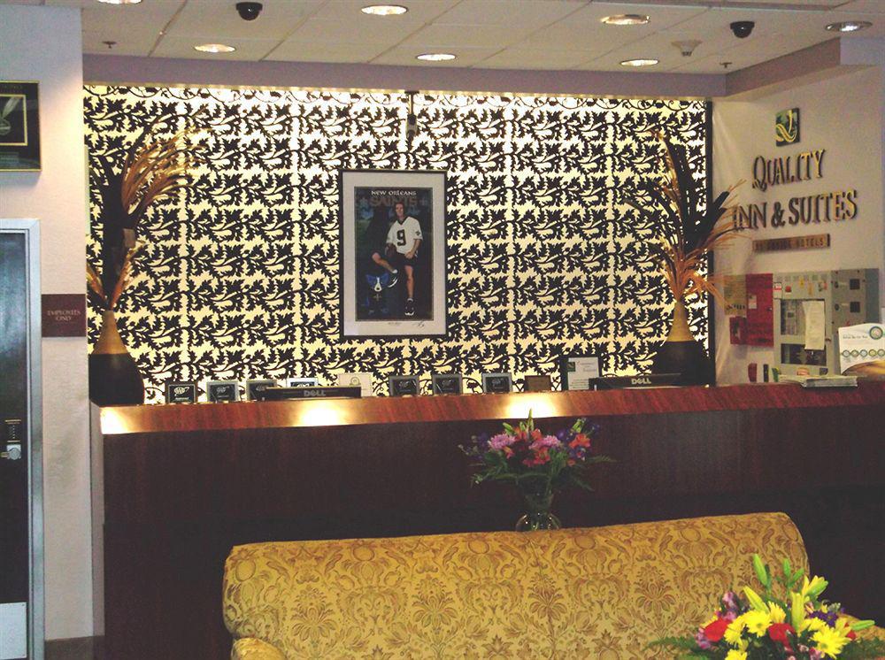 Moxy Downtown/french Quarter Area