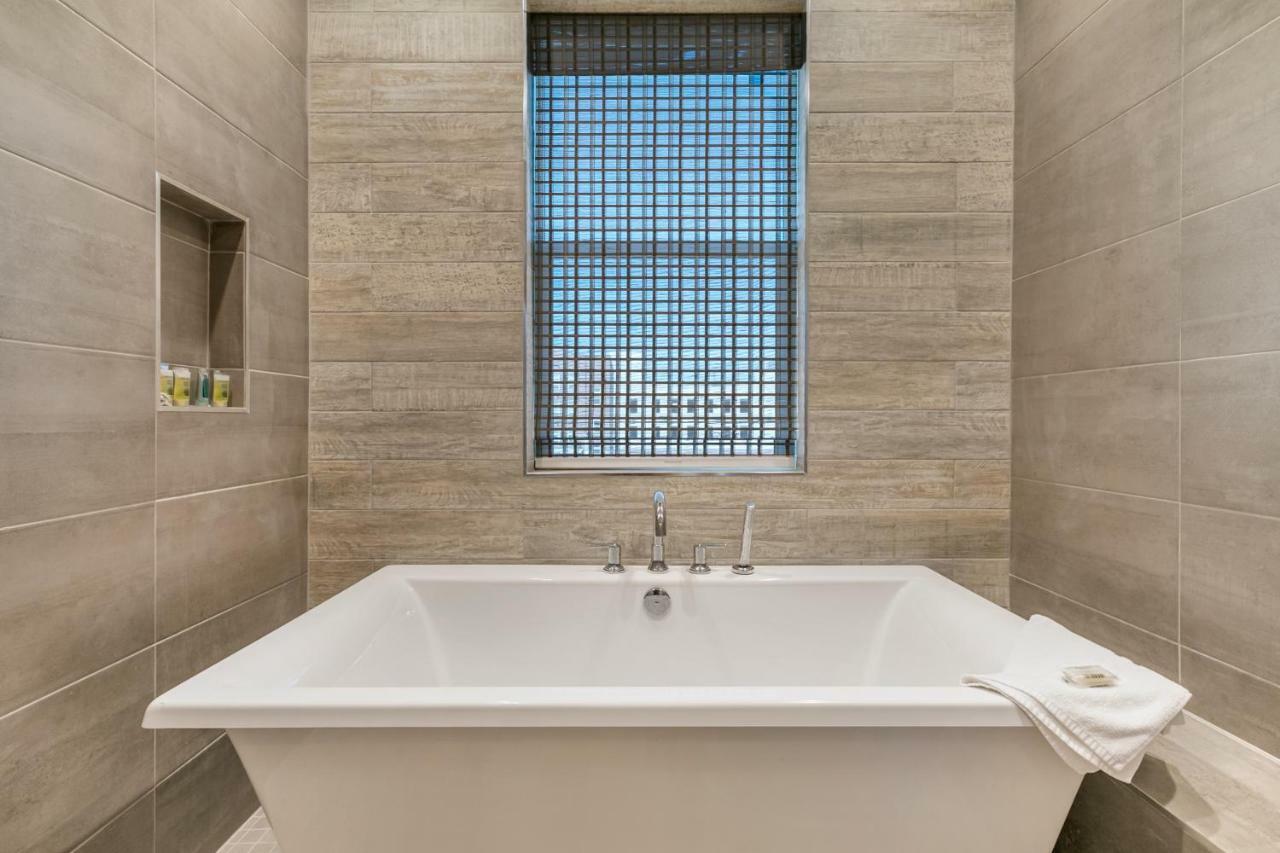 Holiday home Modern 4br With Amenities