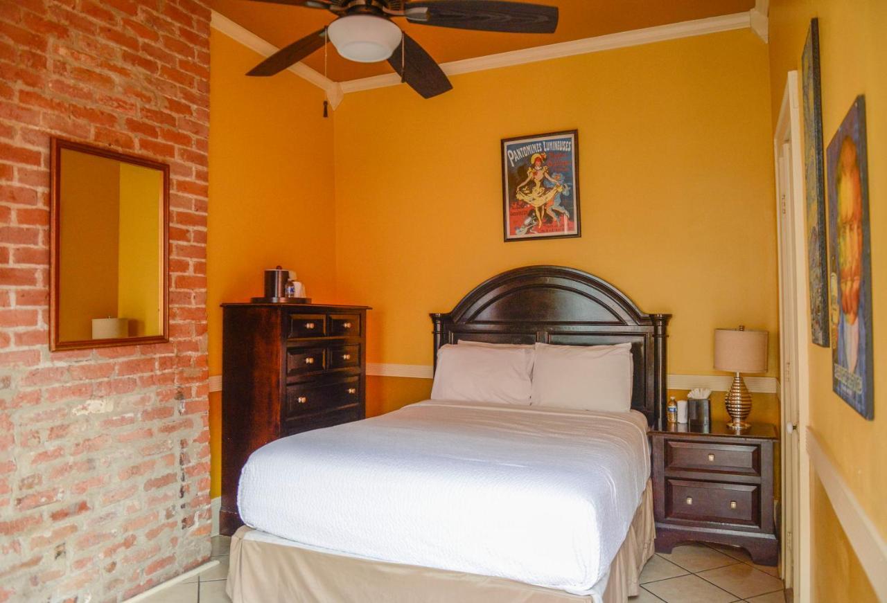 Hotel Frenchmen New Orleans