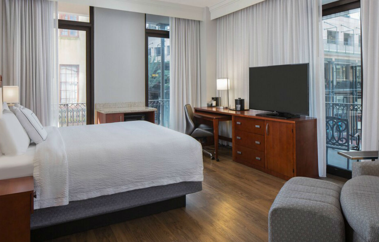 Courtyard By Marriott Downtown Near The French Quarter Hotel New Orleans