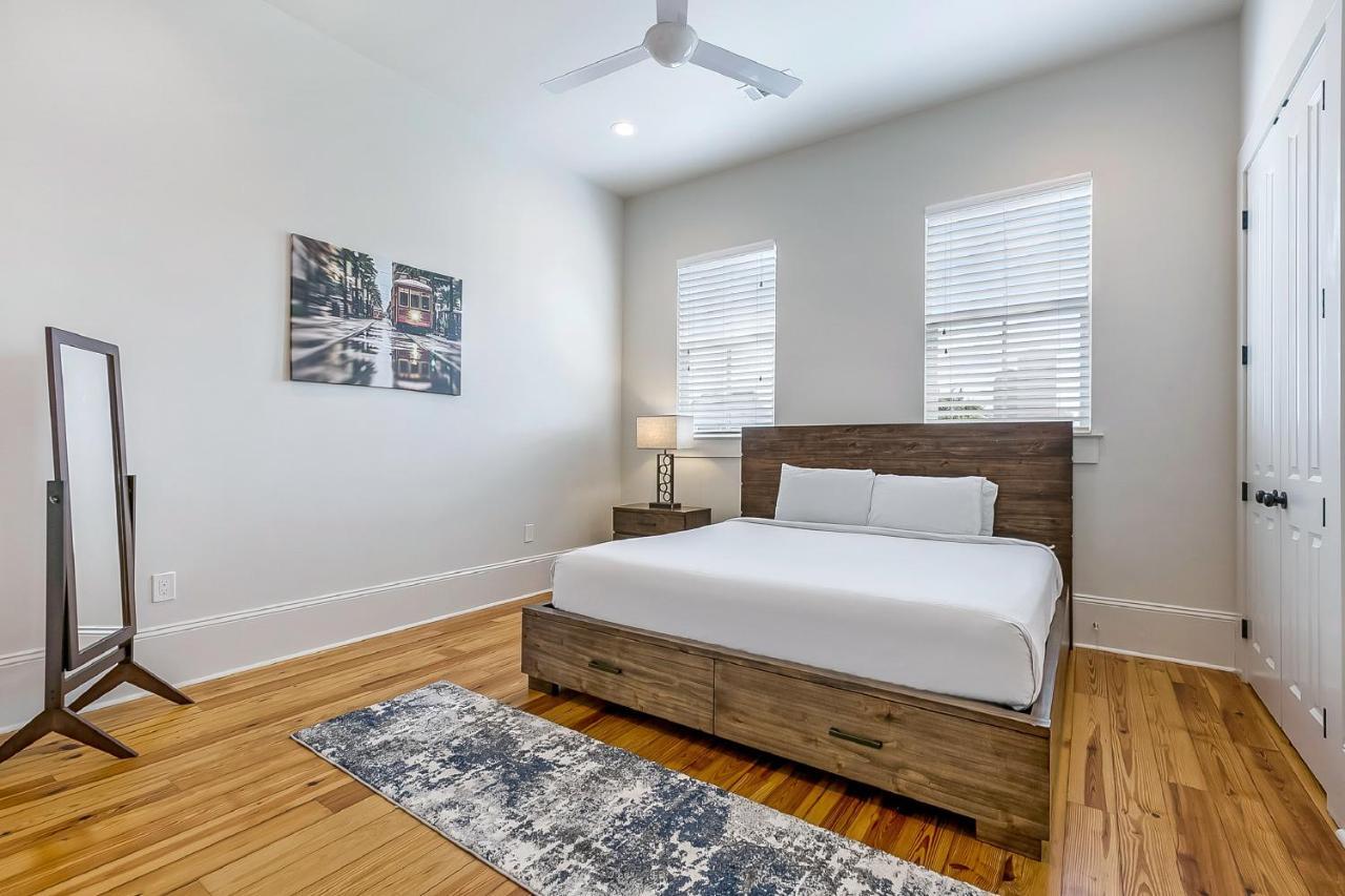 Fabulous With Views * New Orleans