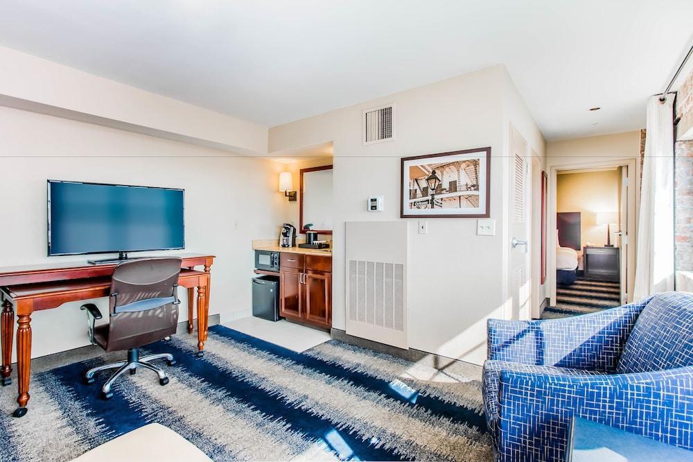 The Mercantile Hotel