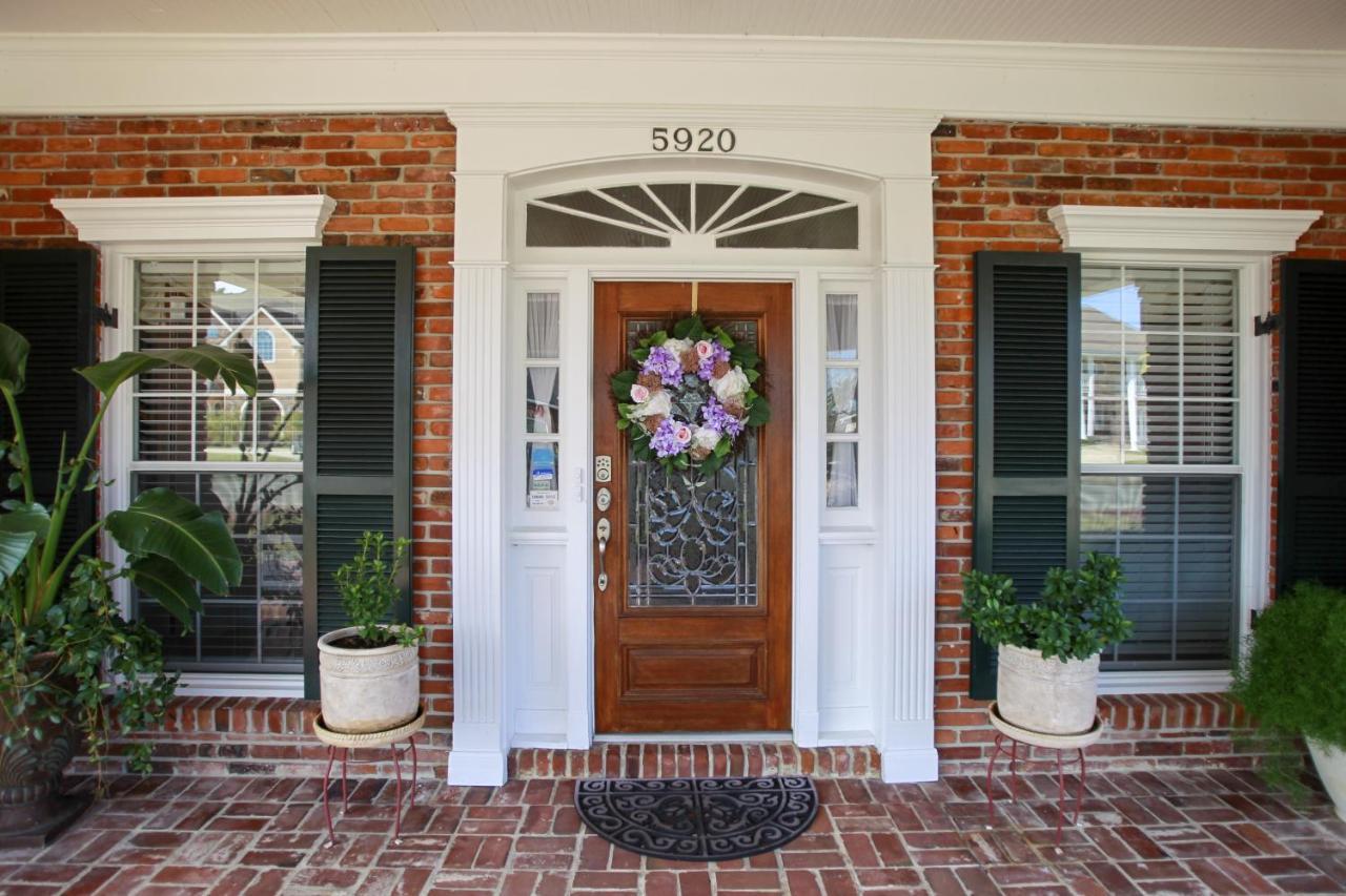 Lovely Only 15mins From Downtown Nola *