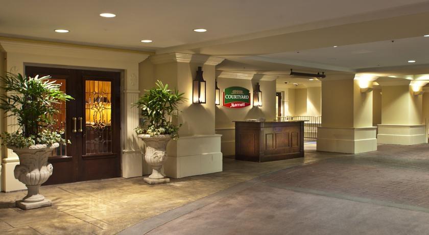 Hotel Courtyard By Marriott French Quarter/iberville