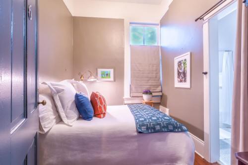 Hotel Sully Mansion 3*