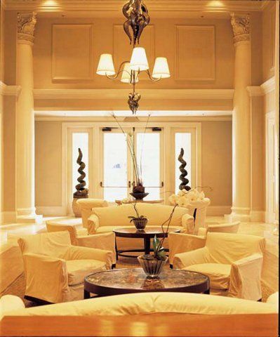 Hotel International House